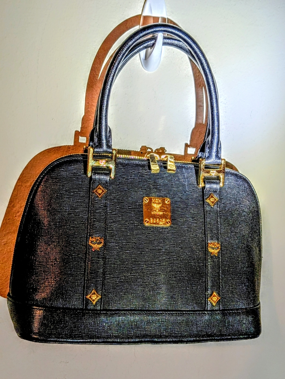 MCM Small Black Leather Zip-Top Women’s HandBag with Gold Hardware Excellent